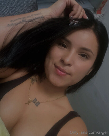 A Gel pornstar erotic pic