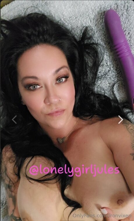 Ironvixen model erotic pics