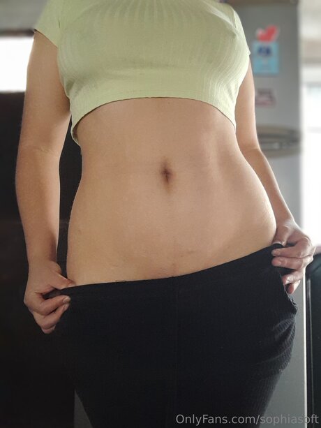 Sophiasoft model pornographic image