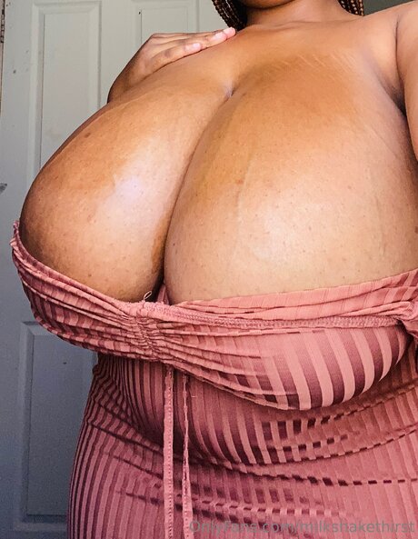 Milkshakethirst nudes actress photo