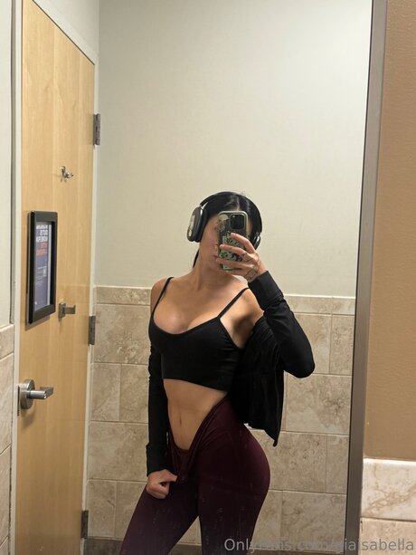 Giaisabella star sex galleries