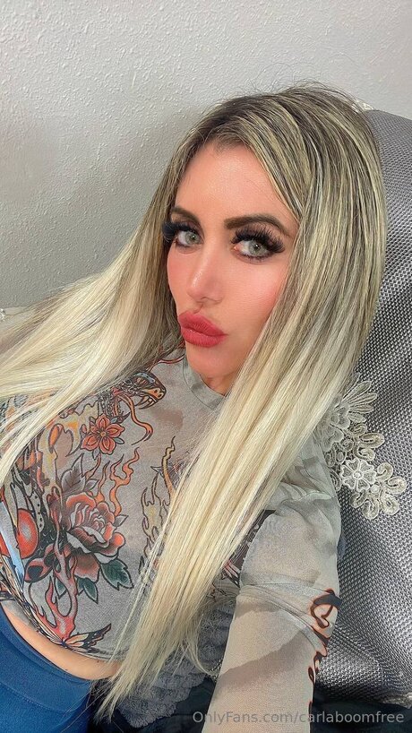 Carlaboomvip model hd photos