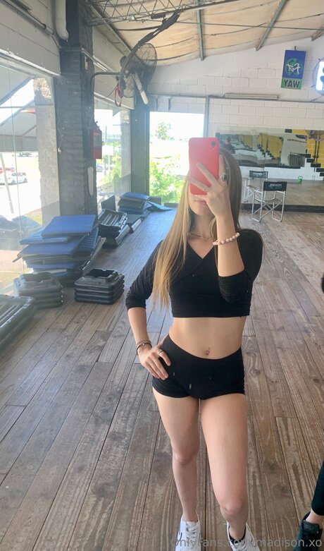 Madison Xo star adult picture