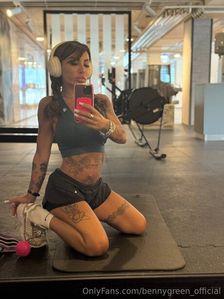 Bennygreen Official perfect pornstar img