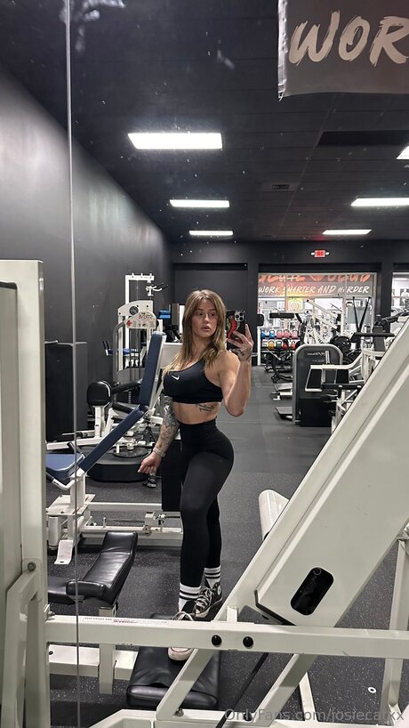 Josiecatxx exclusive pornstar gallery