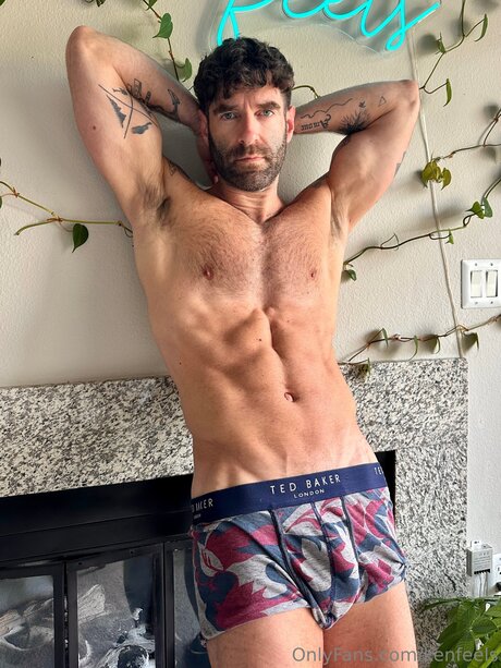 Kenfeels star nude images