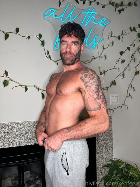 Kenfeels art pornstar photo