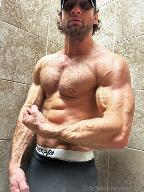 Domking model sexy pic