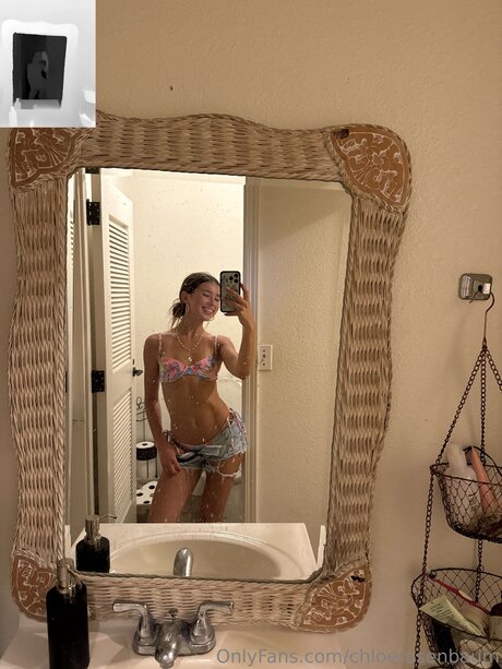 Chloerosenbaum adult star pictures