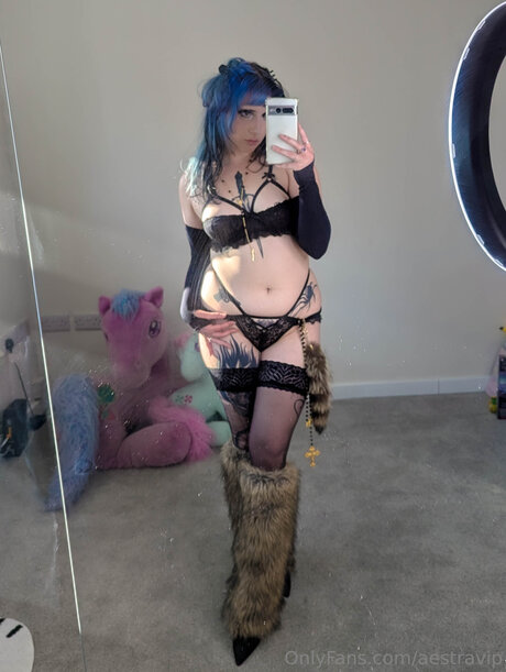 Aestravip pornstar naked pic