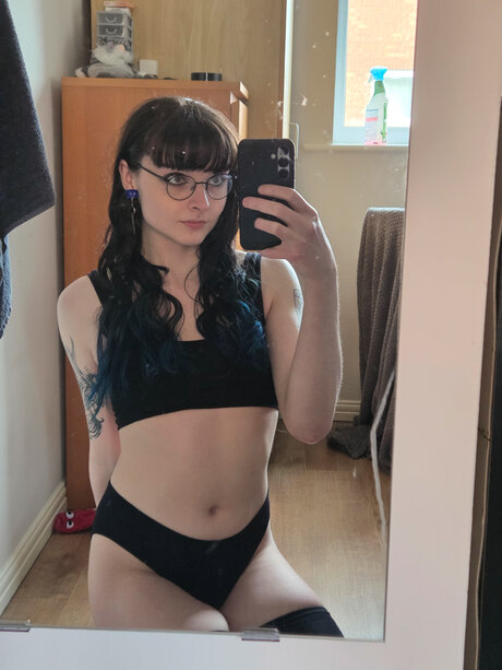 Lilychoccy exclusive model images