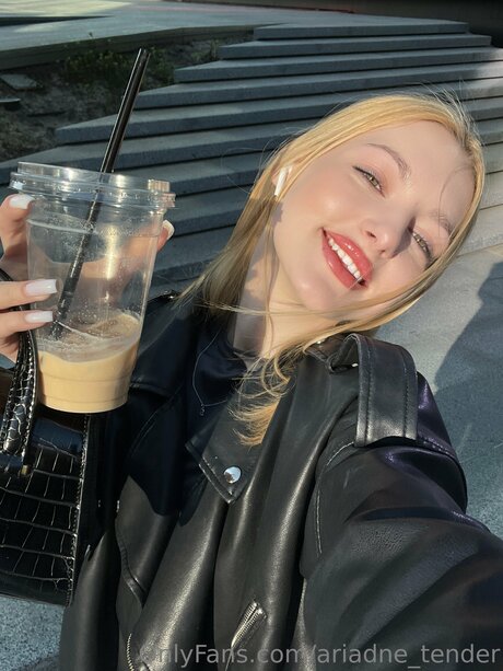 Ariadne Tender model picture