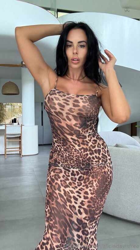 Aliciadavisfree star top gallery