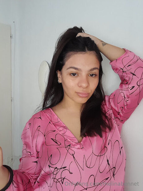 Melinabennet high quality actress photos