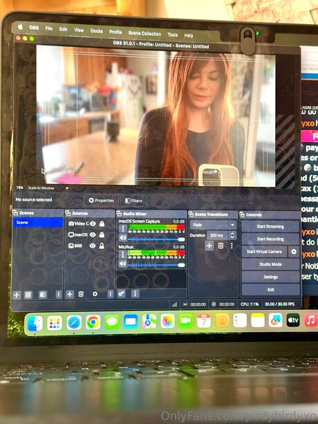 Pirdybirdyxo naked model photos