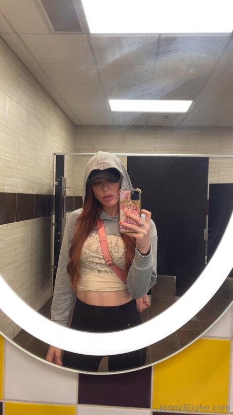 Jennyblighe pornstar naked archive