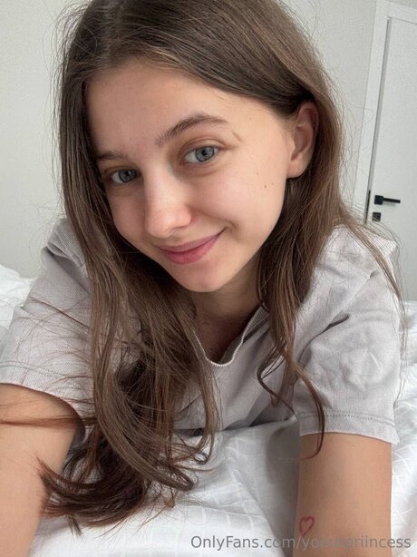 Yoourpriincess exclusive actress image