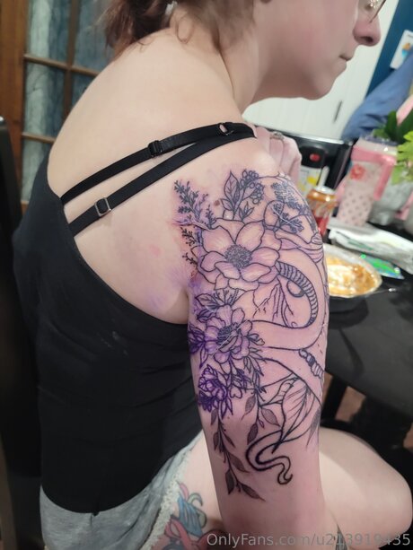 U213919435 pornstar erotic archive