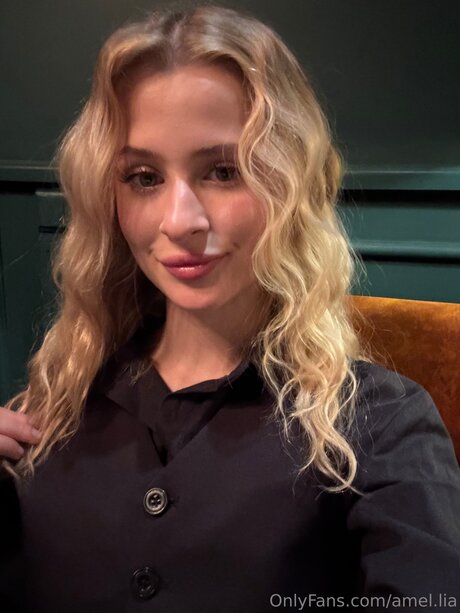 Amel Lia star nudes gallery