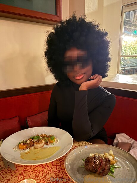 Ebonybuttspremium high quality actress picture