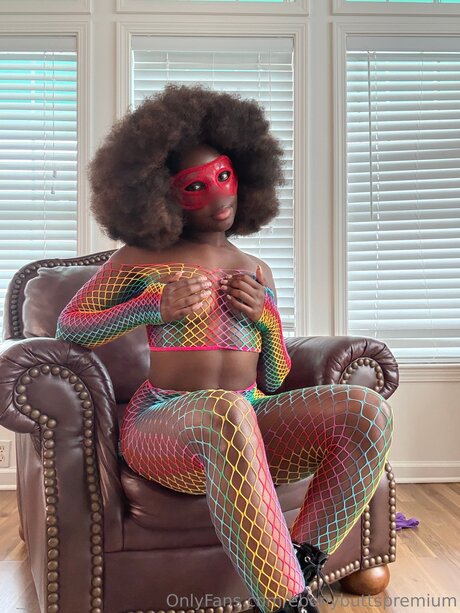 Ebonybuttspremium top star images