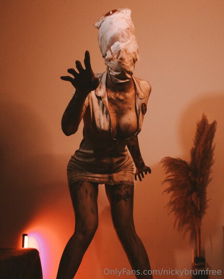 Nickybrumfree star beautiful photos