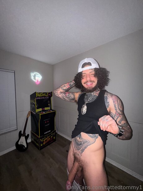 Tattedtommy1 sex pornstar image