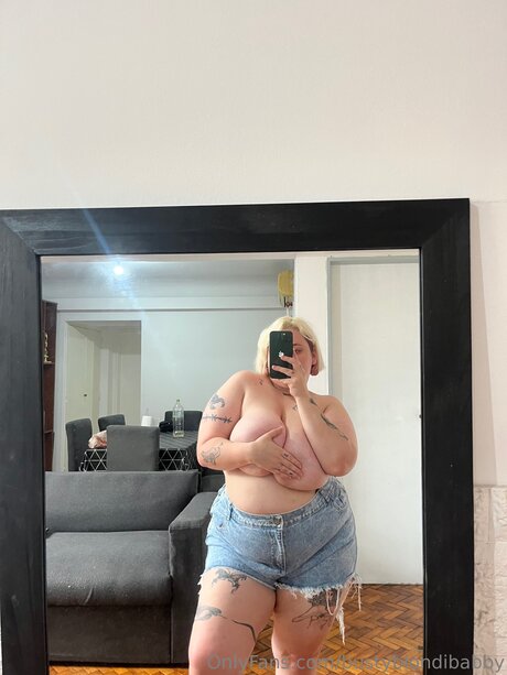 Bustyblondibabby model naked photos