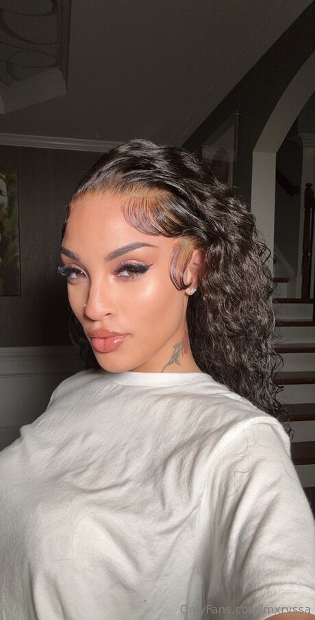 Mxrvssa free star photo