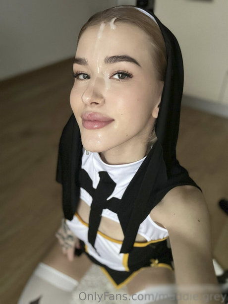 Maddie Grey_ star hd images