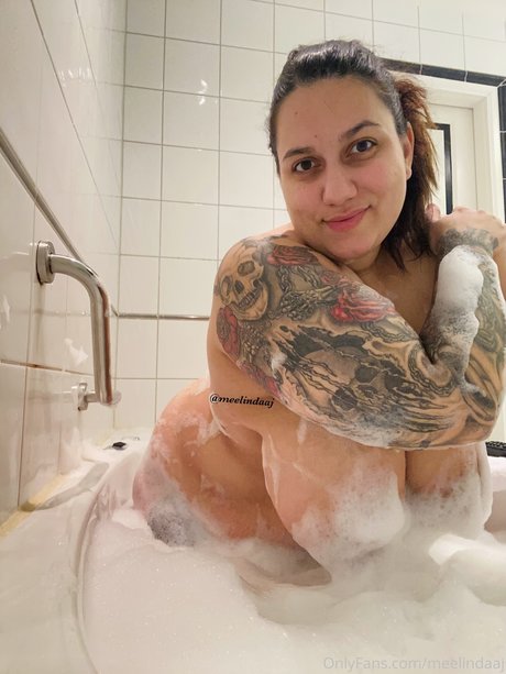 Meelindaaj pornographic model archive