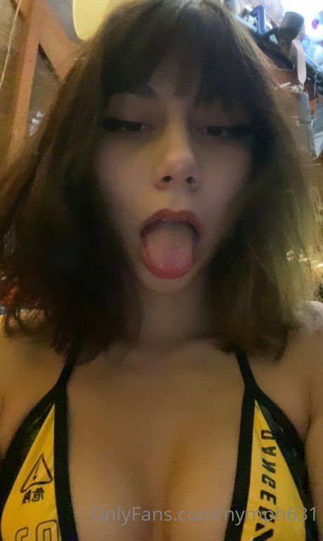 Charlotte Dana_ star art pics