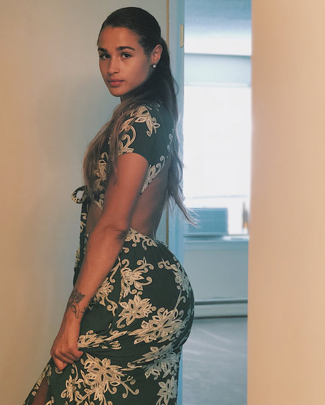 Janae Girard_ naked actress pic