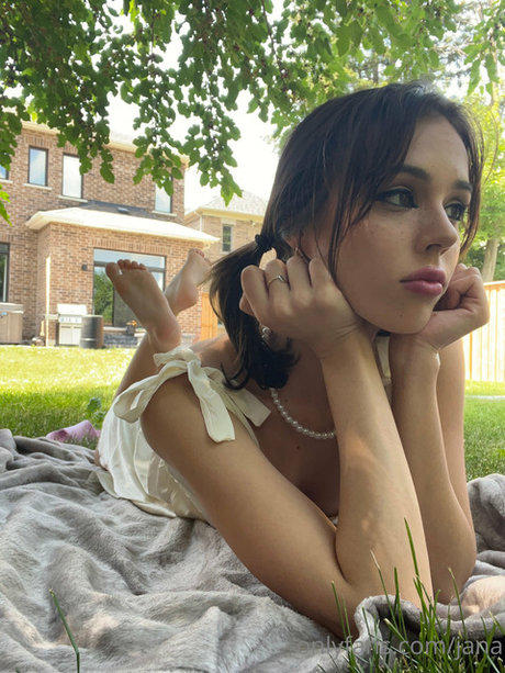 Jana Soss star best images