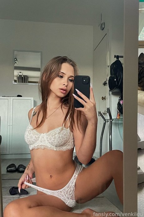 shemale masturbation onlyfans art xxx gallery