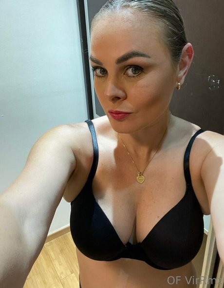 Virginia Ramirez pretty star images