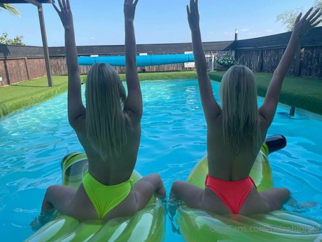 Onlytwinz_ nice actress photos