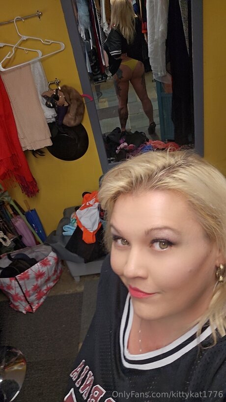 Kittykat1776 nudes star image