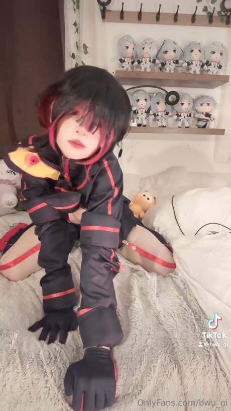 Bwu Gi nudes star pictures