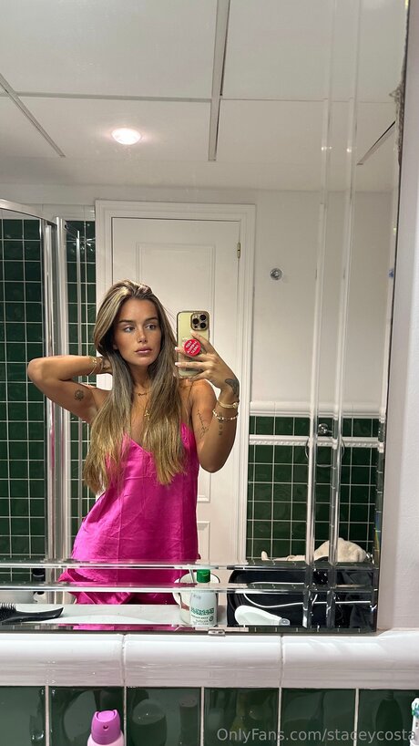 Stassycadot pretty star archive