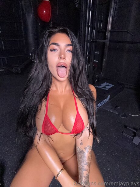 Emjayplays pornstar erotic archive