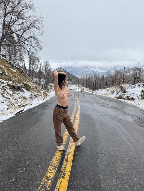 Ccflight beautiful actress photo