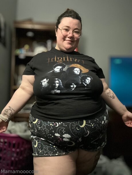 Mamamooocow best pornstar pics