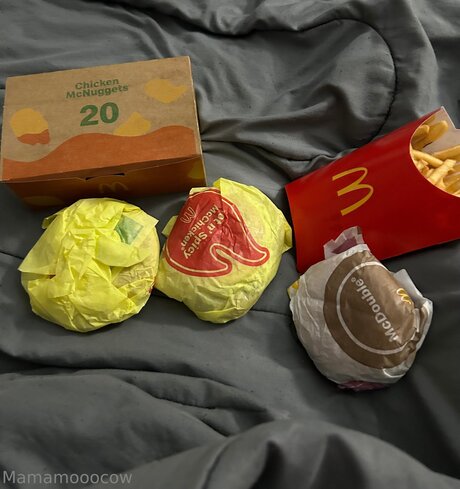 Mamamooocow star nudes archive