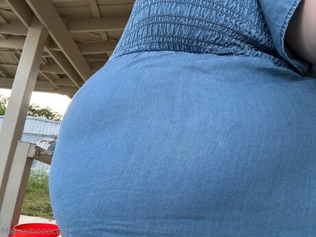 Mamamooocow porn model pic