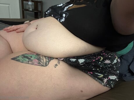 Mamamooocow pornstar art photo