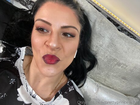 Prettyprincess220 hot pornstar pics