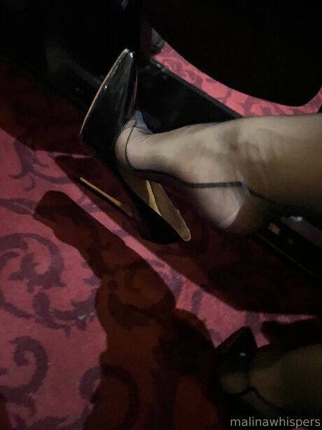 Malinawhispers porn star pics