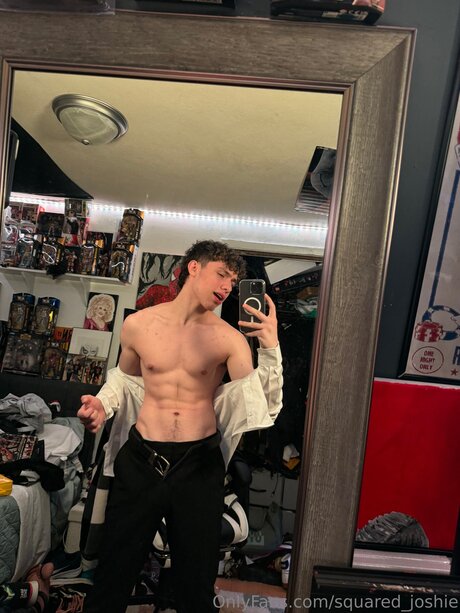 Squared Joshie nice model pic