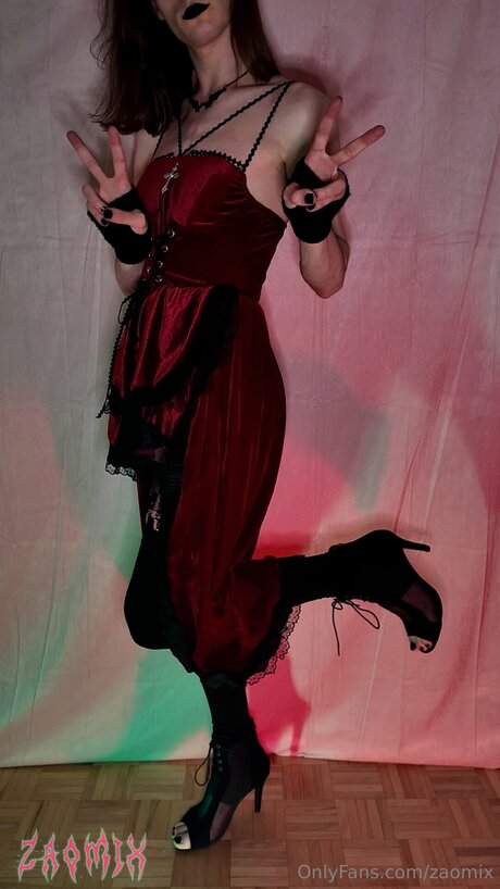 Zaomix pornographic actress photo